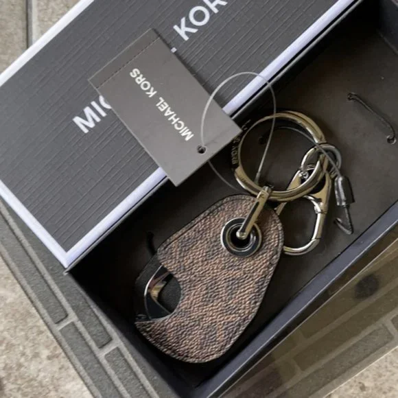 Harrison Signature Logo Bottle Opener Key Fob Brown/Black - Picture 6 of 9